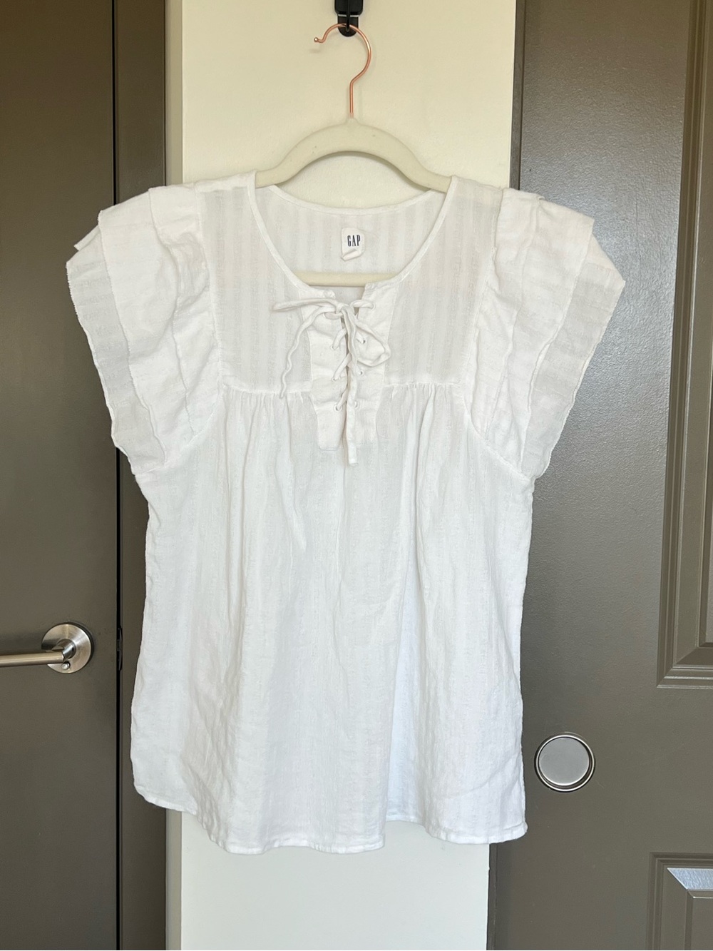 GAP White Ruffle-Sleeve Lace-Up Peasant Blouse